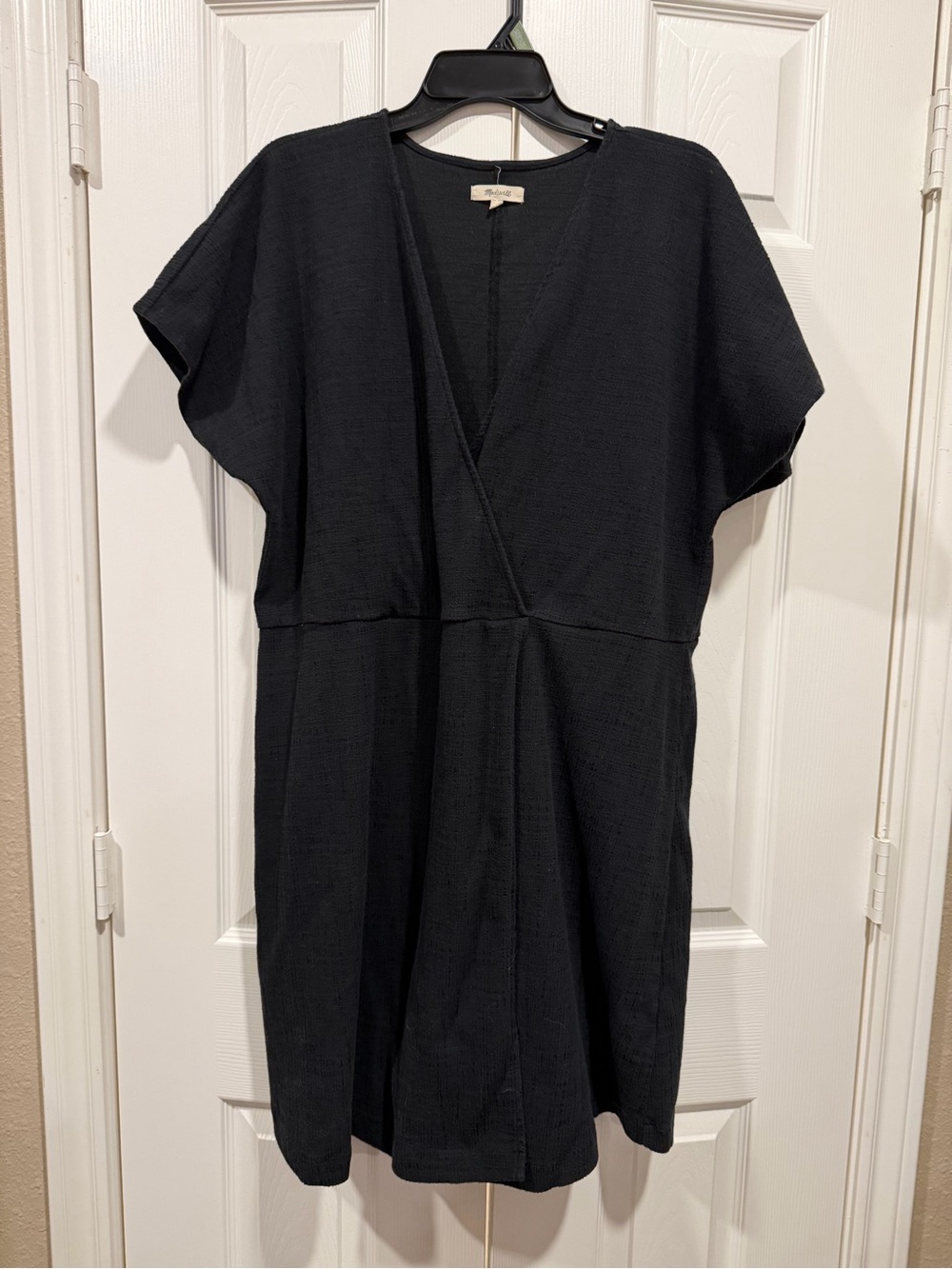 Madewell Black Ribbed V-Neck Top